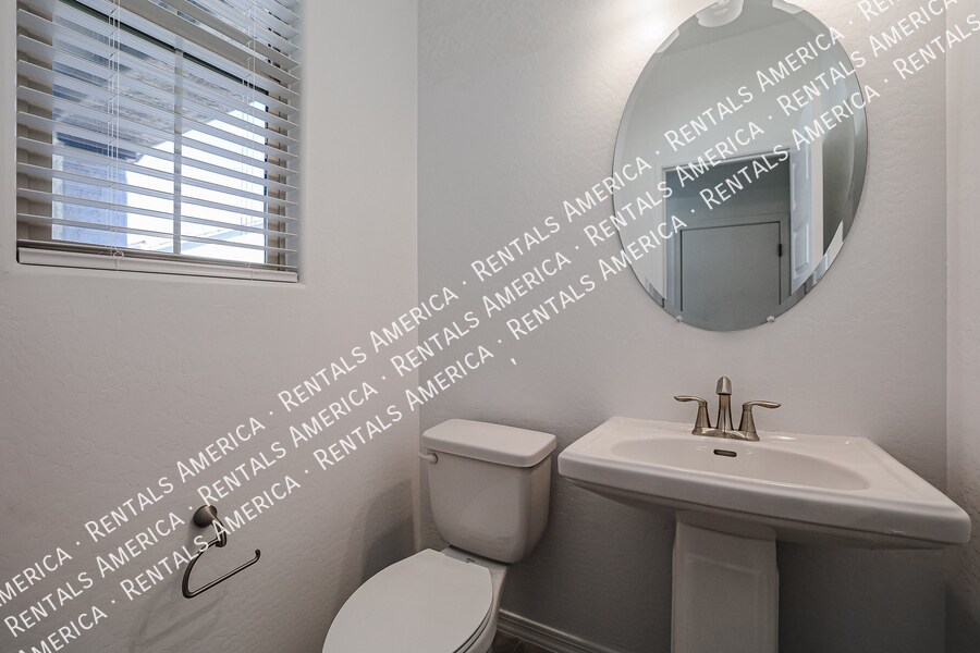 Building Photo - 25196 N 142nd Dr