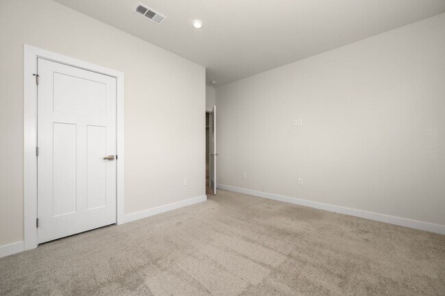 Building Photo - 2614 Goose Creek Ln