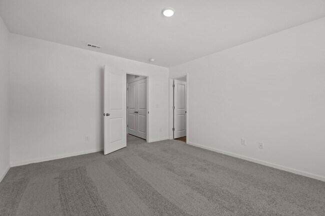 Building Photo - Glenn Crossing