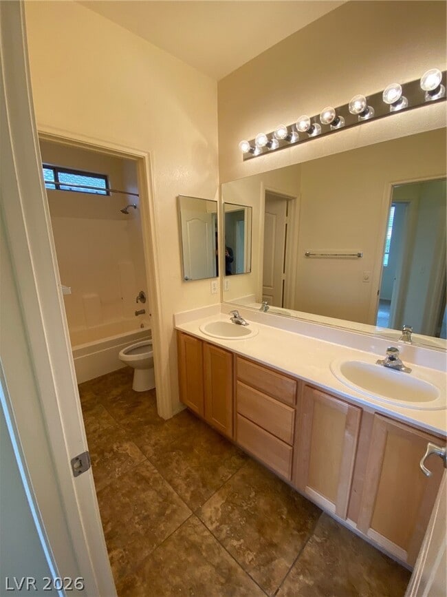 Building Photo - 7565 Splashing Rock Dr