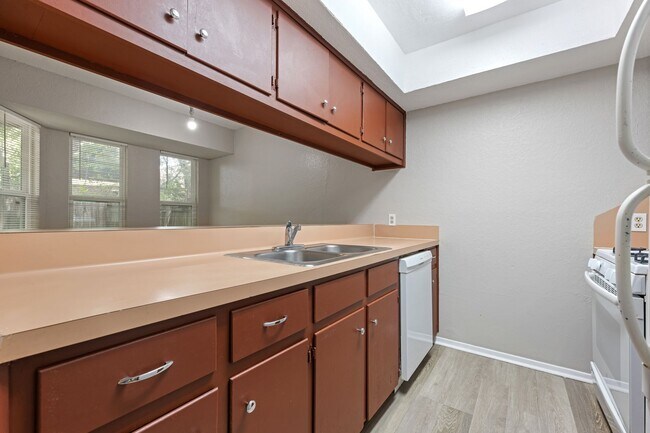 Building Photo - Rawhide Loop Duplex