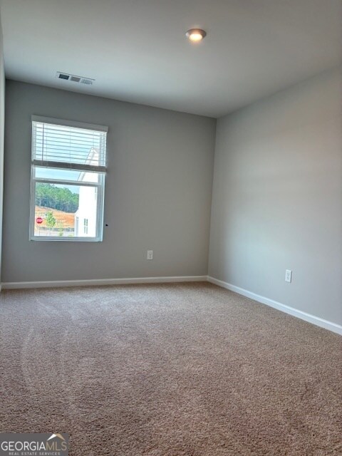 Building Photo - 487 Crown Dr