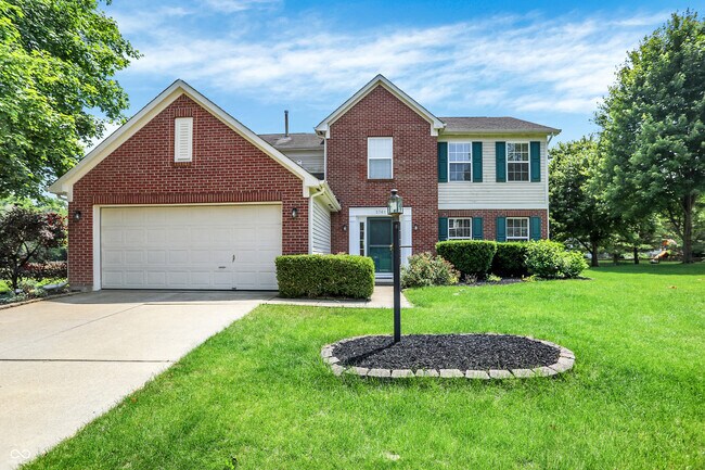 Primary Photo - 5761 Cantigny Way S