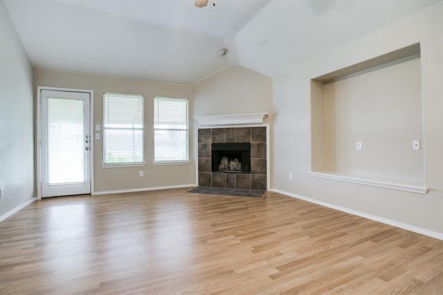 Building Photo - 160 Briar Grove Dr