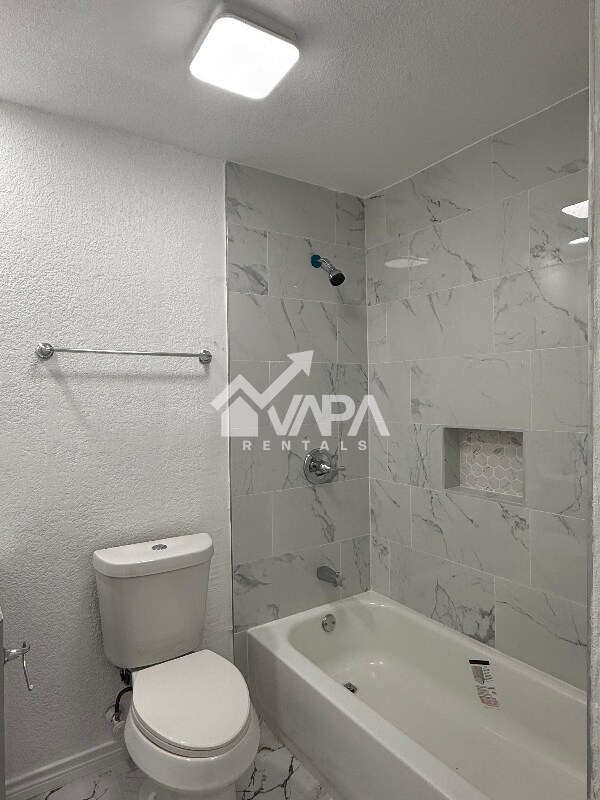 Building Photo - 10362 Tippecanoe