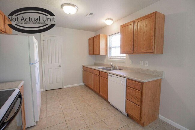 Building Photo - 1524 Bodie Dr