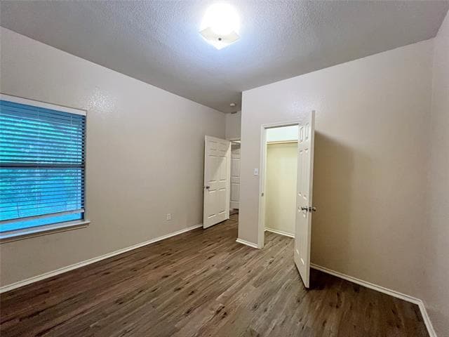 Building Photo - 100 Lindas Creek Ln