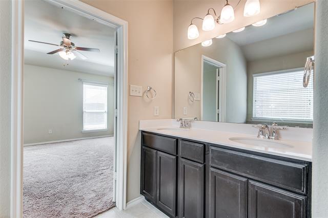 Building Photo - 1120 Lake Meadow Ln