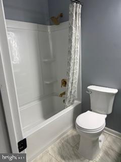 Building Photo - 79 Edinshire Rd