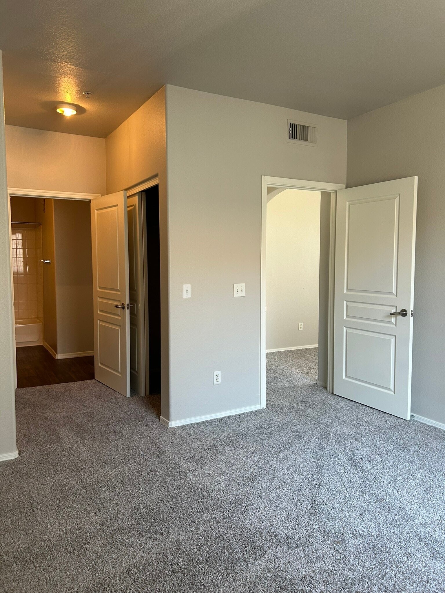 Building Photo - 1941 S Pierpont