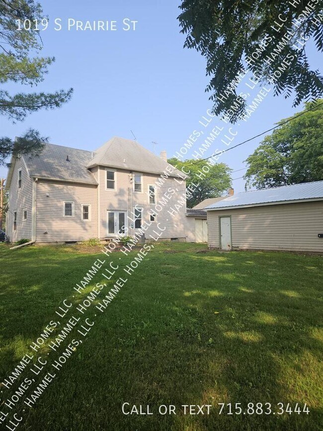 Building Photo - 1019 S Prairie St