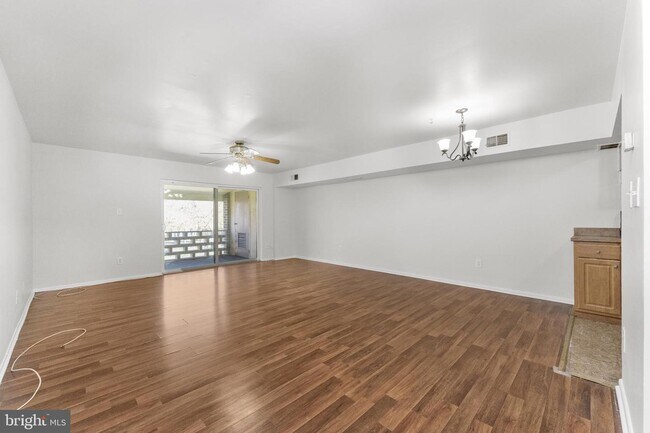 Building Photo - 222 Stony Way