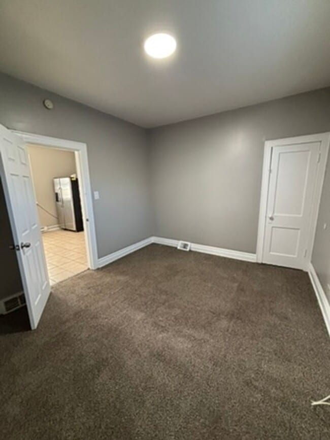 Building Photo - 3919 Deodar St