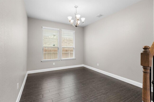 Building Photo - 408 Andele Way