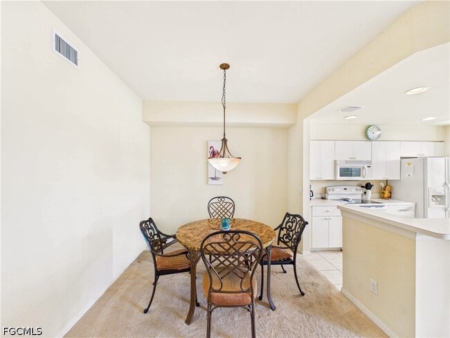 Building Photo - 20611 Country Creek Dr