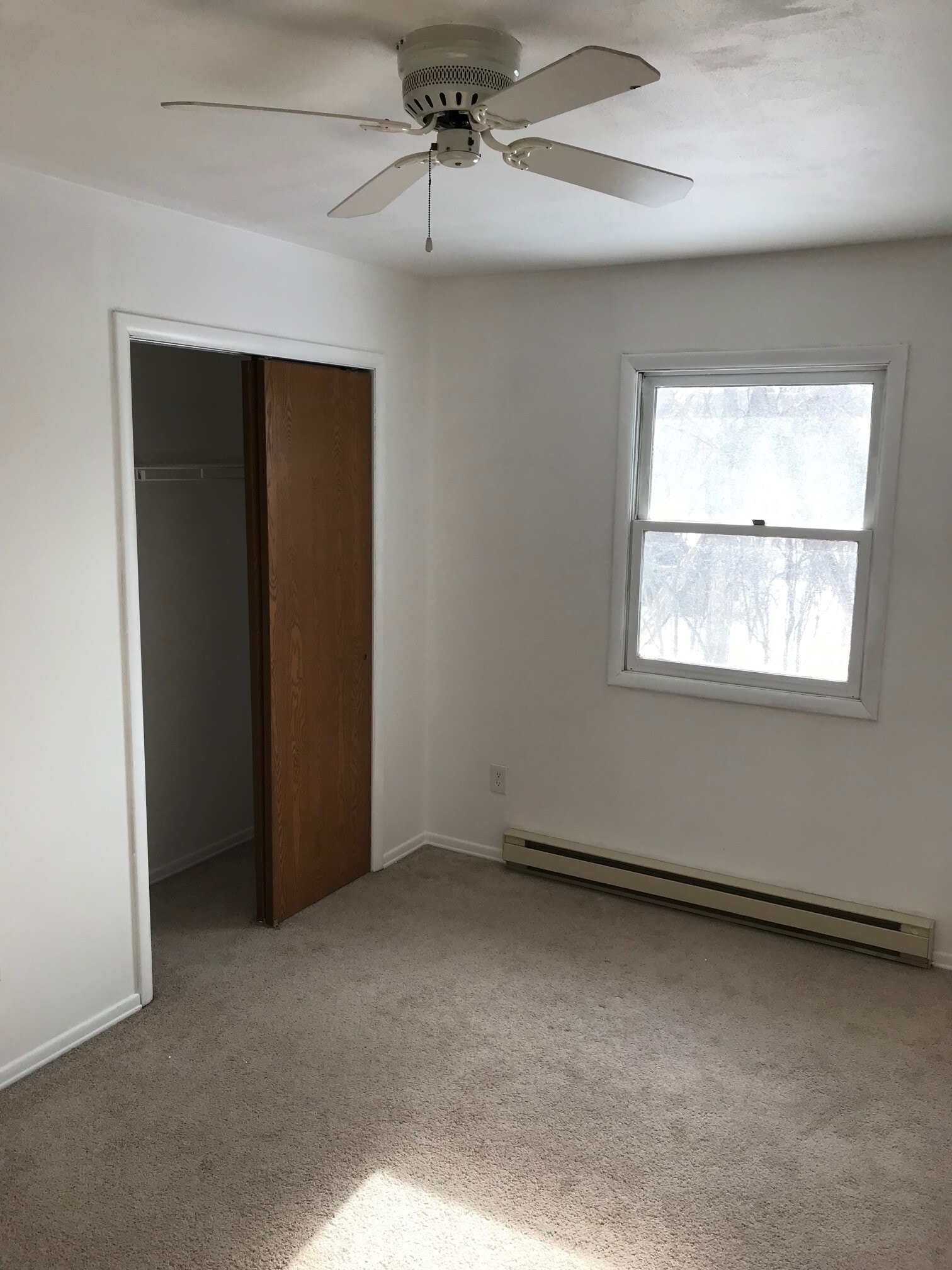 Bedroom 2 - 19 Hanover Dr