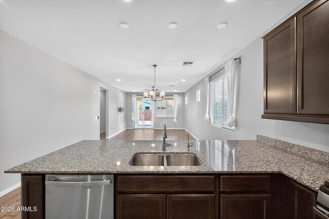 Building Photo - 20390 E Broadmoor Trail