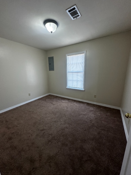 Building Photo - 6970 LA-1