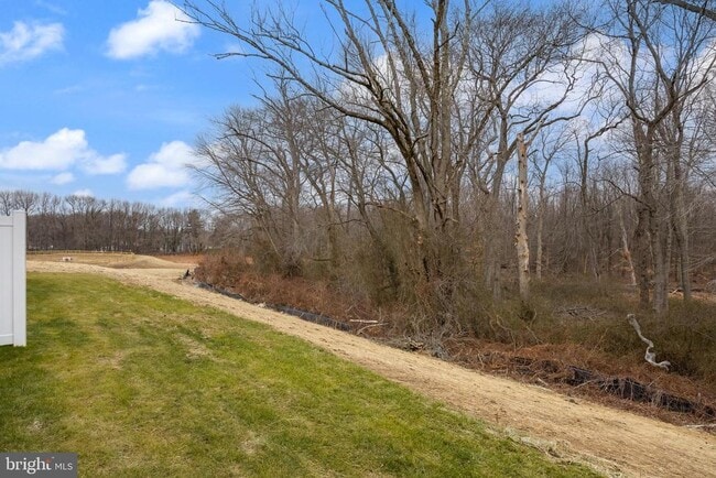 Building Photo - 69 Alexander Wy