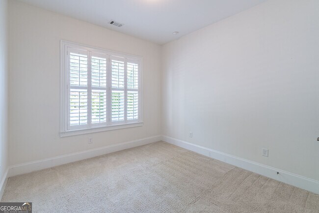 Building Photo - 829 Adler Ct
