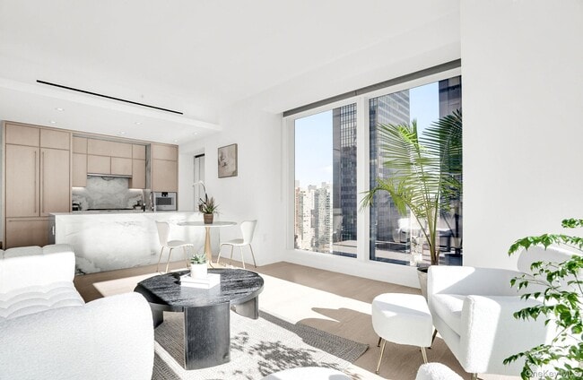 Building Photo - 138 E 50th St