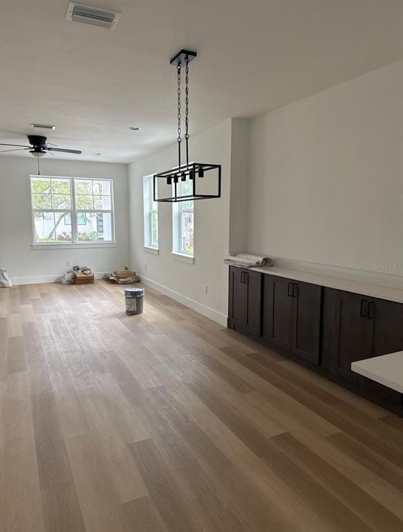 Building Photo - 2333 W Beach St