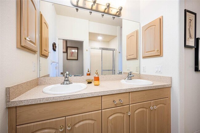 Building Photo - 1761 Auburn Lakes Dr