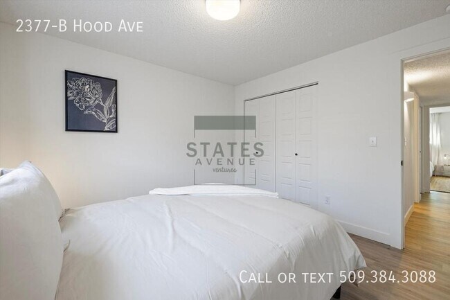 Building Photo - 2377 Hood Ave