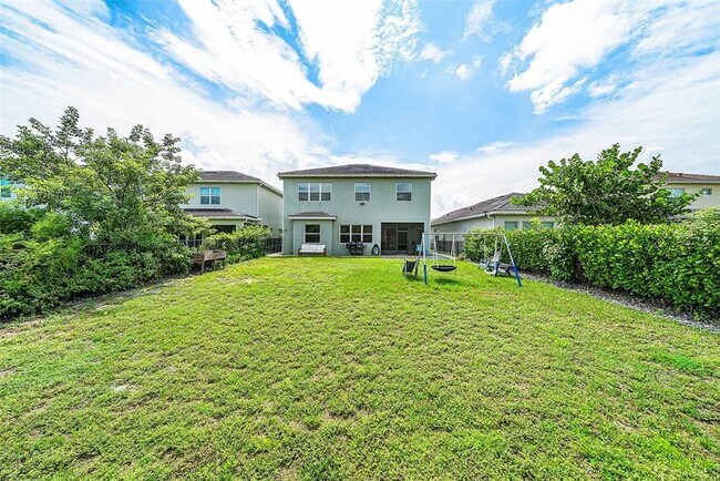 Building Photo - 15406 Goldfinch Cir