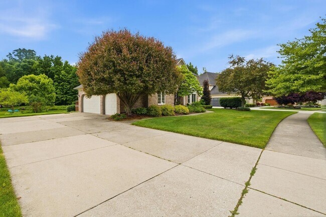 Building Photo - 14450 Knightsbridge Dr