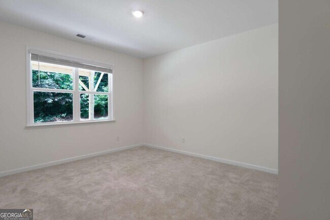 Building Photo - 2187 Foley Pk St