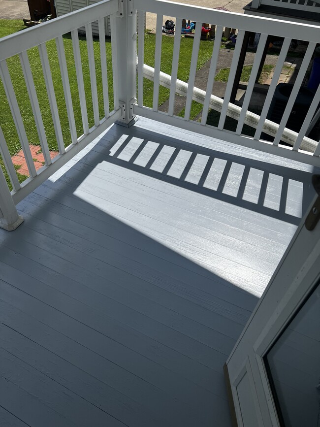 Deck - 1111 Ridge Ave