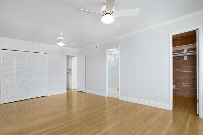 Building Photo - South Huntington Beach Home