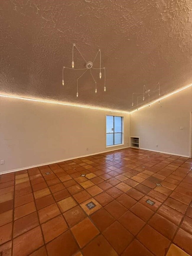 Building Photo - 22538 Market Square Ln