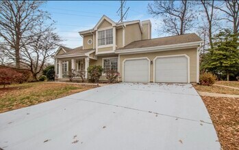 Building Photo - 4100 Ulster Rd