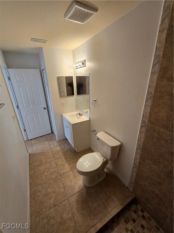 Building Photo - 138 SE 12th St