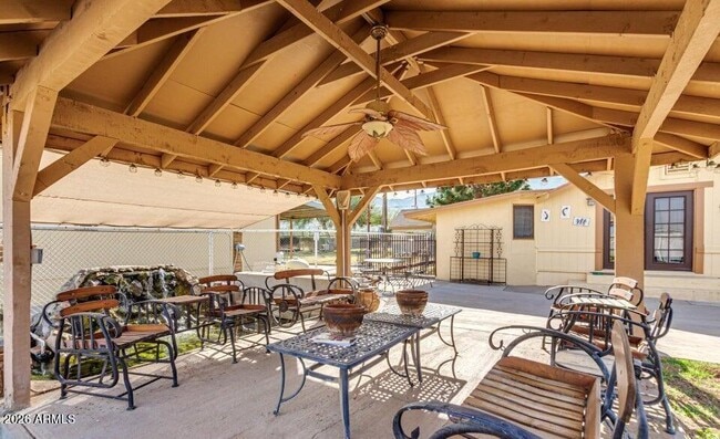 Building Photo - 3232 Carver Rd