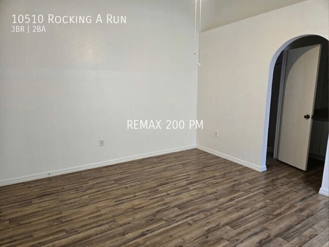 Building Photo - 10510 Rocking A Run