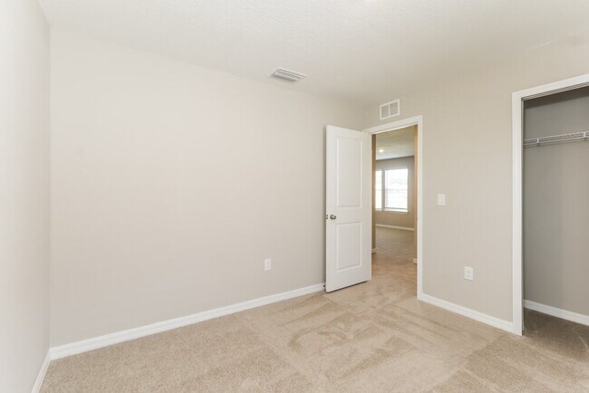 Building Photo - 2259 Shasta St