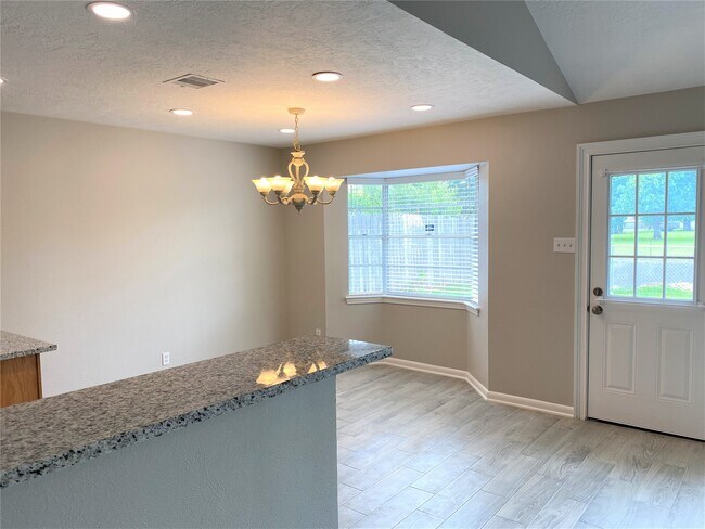 Building Photo - 3810 Downing Cir