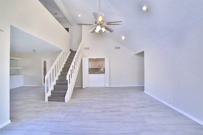 Building Photo - 10723 Shawnbrook Dr