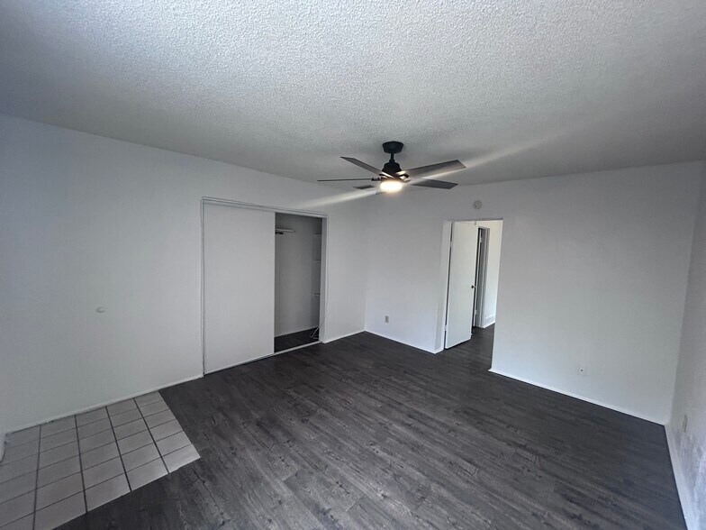 Bedroom and closet - 616 E 8th St