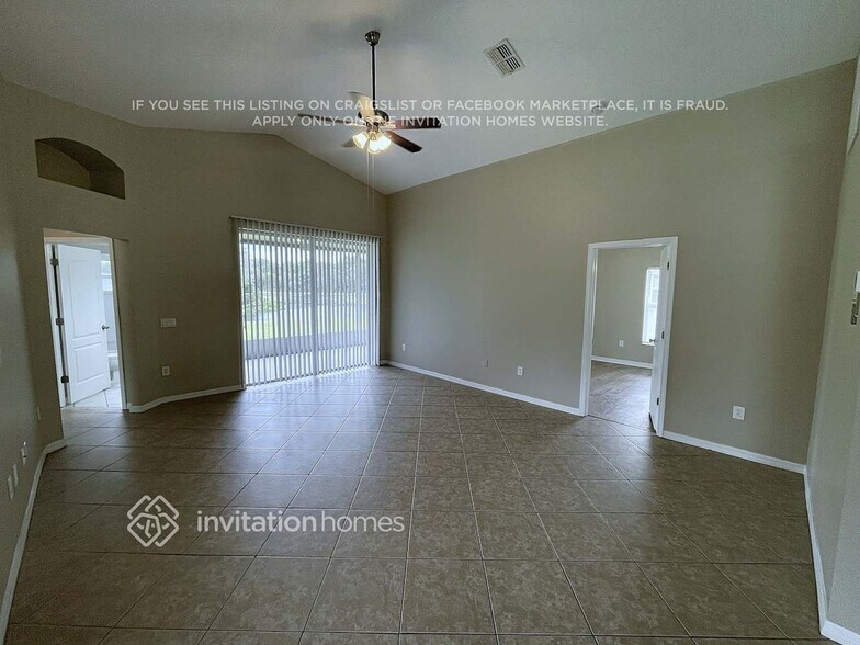 Building Photo - 31530 Triborough Dr