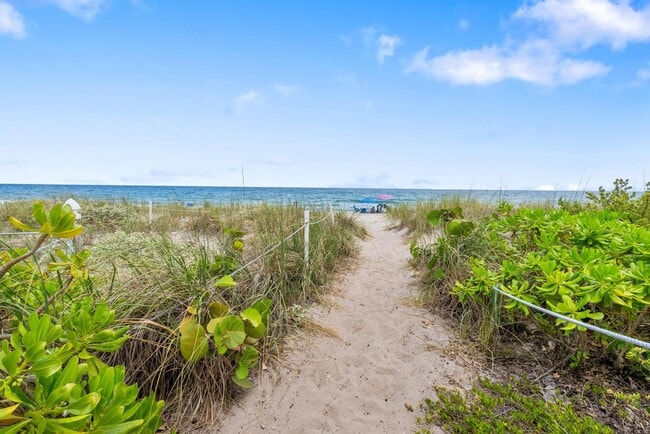 Building Photo - 1461 S Ocean Blvd