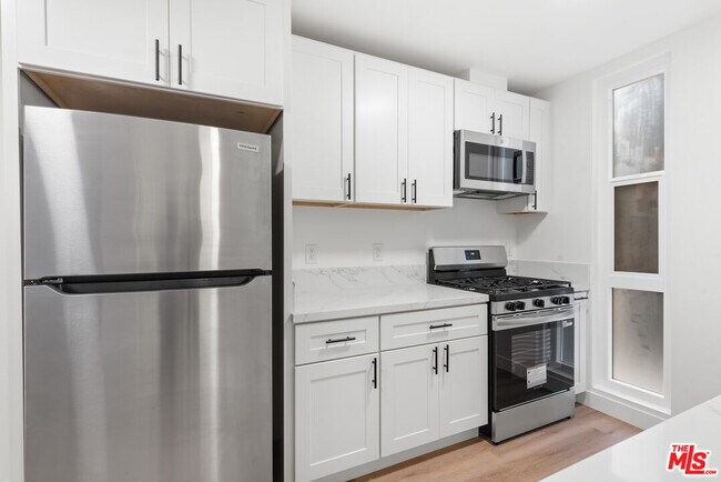 Building Photo - 1743 9th St