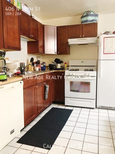 Building Photo - 406 N 38th St