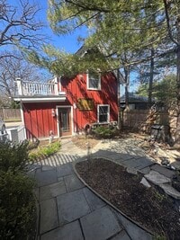 Building Photo - 219 6th Street Ch