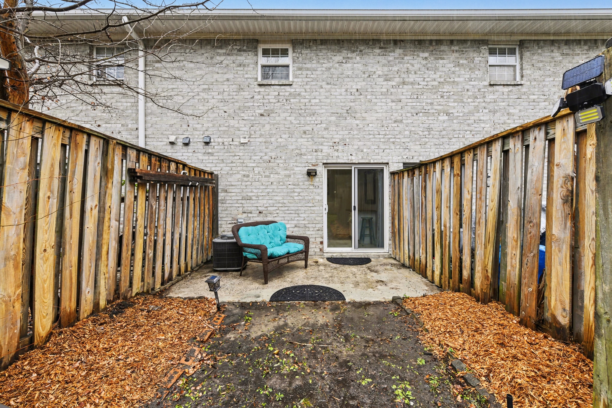 Building Photo - 507 Stinson Dr