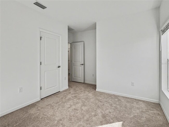 Building Photo - 1931 Rosewood Cir