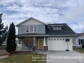 Building Photo - Stunning SW Boise 4 bd Home w/ 4 Car Garag...